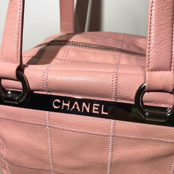 SOLD Chanel Chocolate Bar pink Caviar leather - Picture 2 of 16